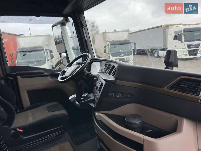 Контейнеровоз MAN TGX 2021 в Луцке фото 14 Контейнеровоз MAN TGX 2021 в Луцке