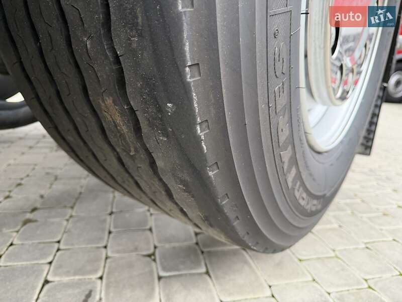 Контейнеровоз MAN TGX 2021 в Залещиках