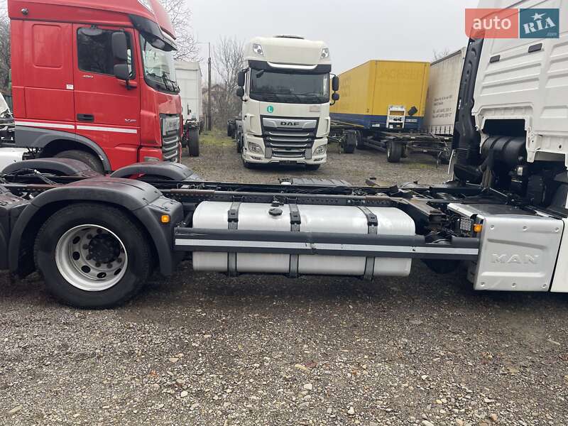 Контейнеровоз MAN TGX 2021 в Черновцах фото 11 Контейнеровоз MAN TGX 2021 в Черновцах