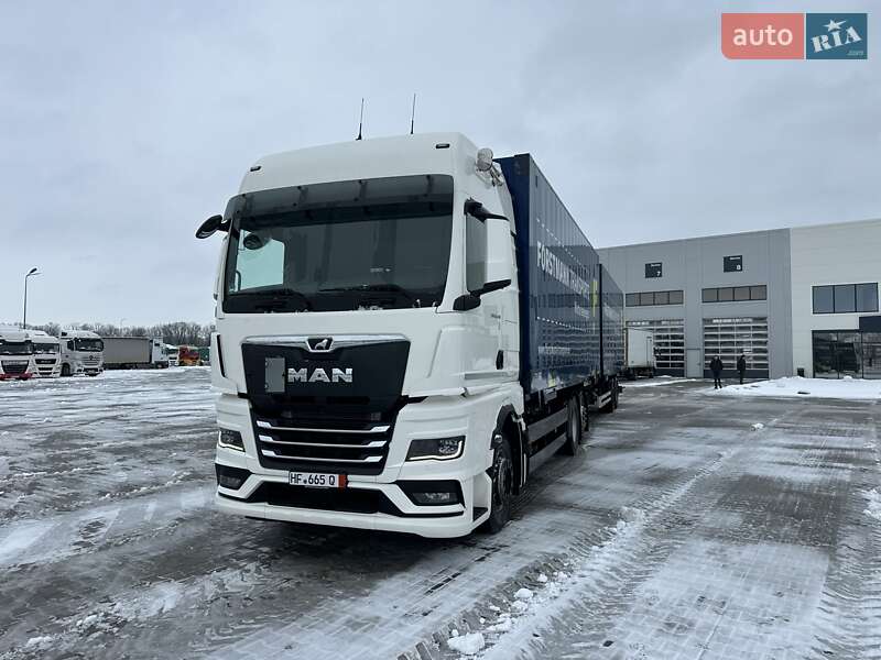 Контейнеровоз MAN TGX 2021 в Черновцах