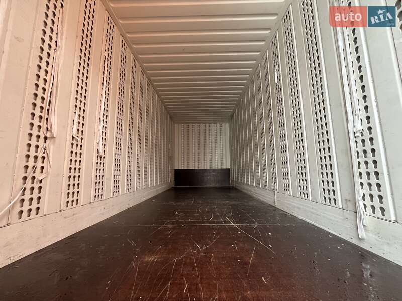 Контейнеровоз MAN TGX 2021 в Черновцах