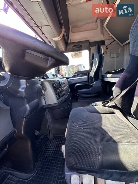 Контейнеровоз MAN TGX 2009 в Киеве