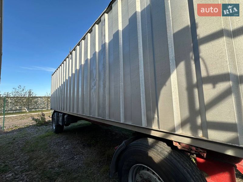 Контейнеровоз MAN TGX 2009 в Киеве