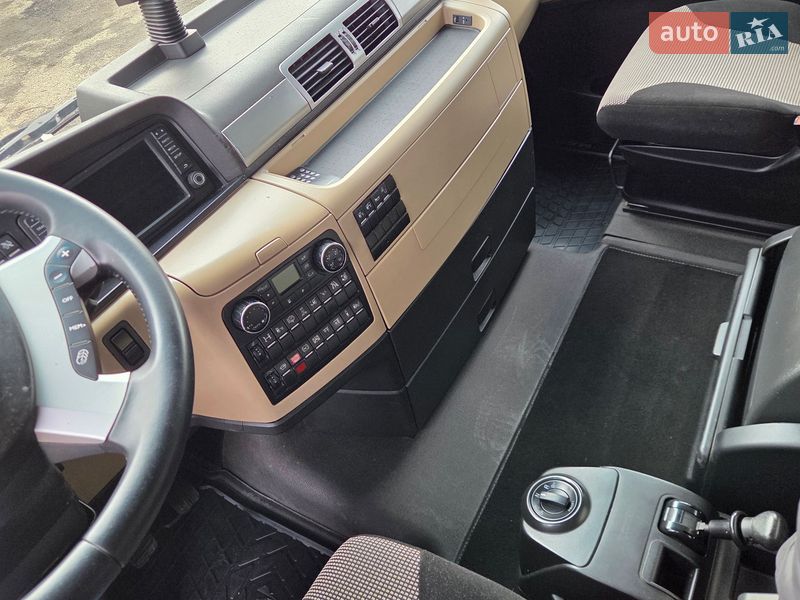 Контейнеровоз MAN TGX 2018 в Черновцах