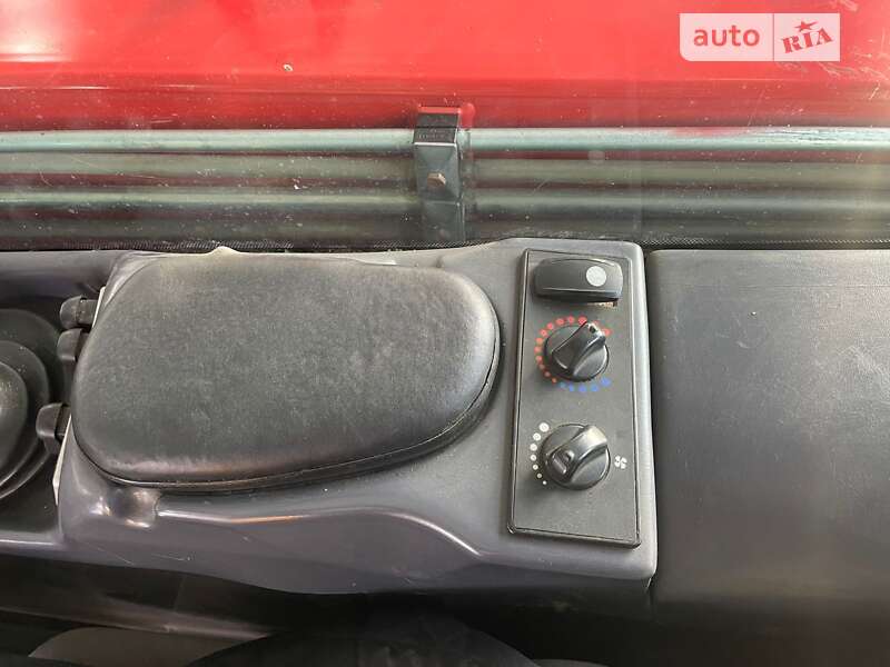 Телескопический погрузчик Manitou MLT 735-120 LSU 2009 в Горохове