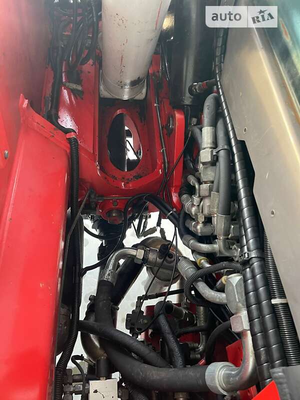 Телескопический погрузчик Manitou MLT 735-120 LSU 2009 в Горохове