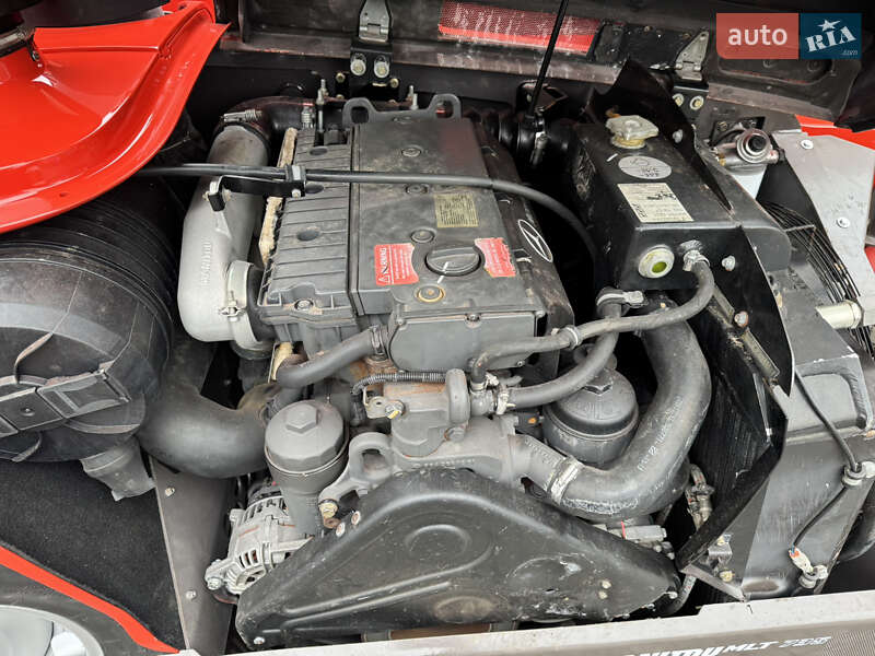 Телескопічні навантажувачі Manitou MLT 735-120 LSU 2013 в Теребовлі