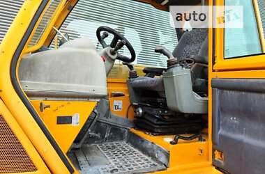 Телескопічні навантажувачі Manitou MRT 2011 в 