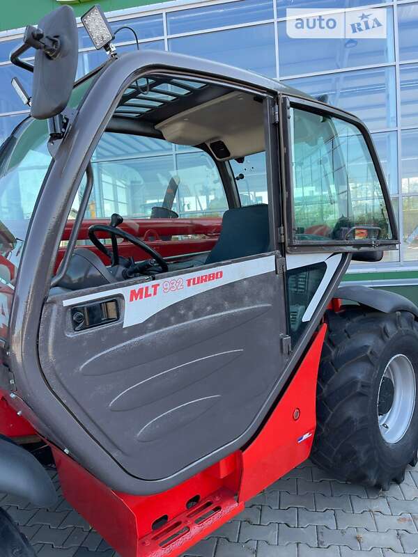 Телескопічні навантажувачі Manitou MT 932 2002 в Горохові