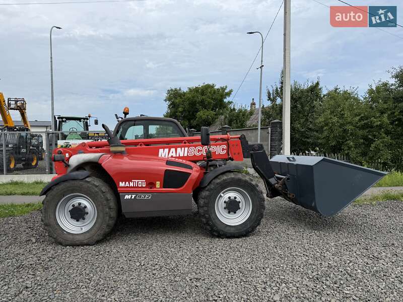 Телескопический погрузчик Manitou MT 932 2006 в Луцке