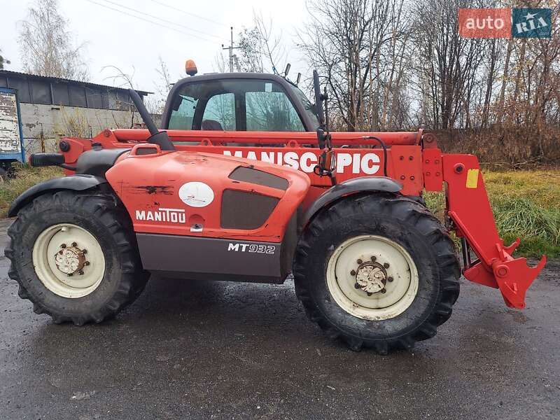 Телескопический погрузчик Manitou MT 932 2003 в Хмельницком фото 3 Телескопический погрузчик Manitou MT 932 2003 в Хмельницком