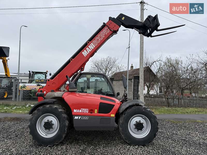 Телескопічні навантажувачі Manitou MT 932 2011 в Луцьку