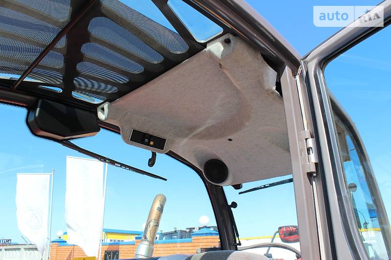 Телескопический погрузчик Manitou MT 2014 в Киеве фото 12 Телескопический погрузчик Manitou MT 2014 в Киеве