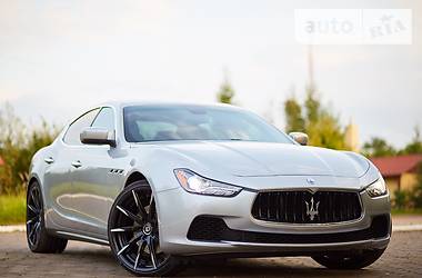 Седан Maserati Ghibli 2014 в Львове