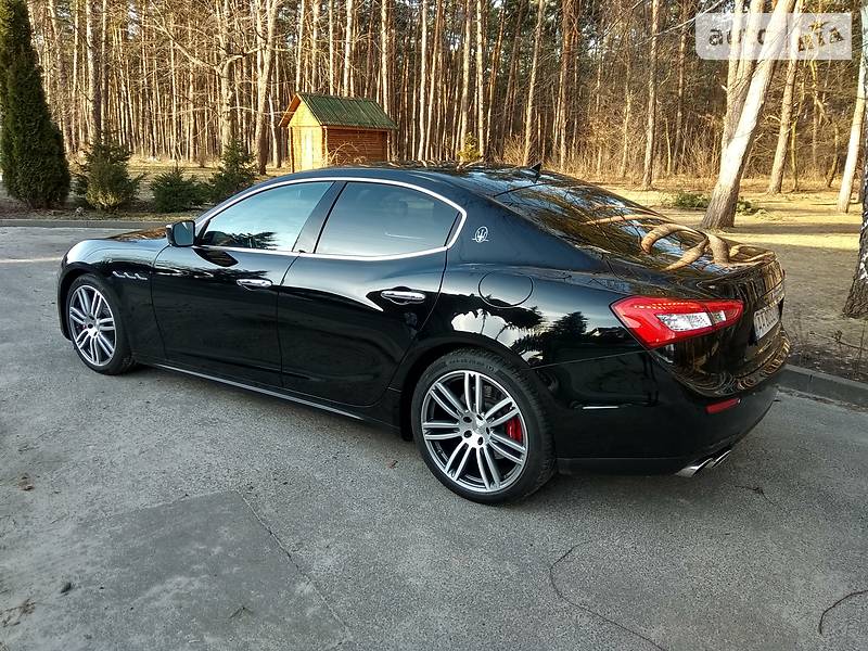 Седан Maserati Ghibli 2014 в Киеве