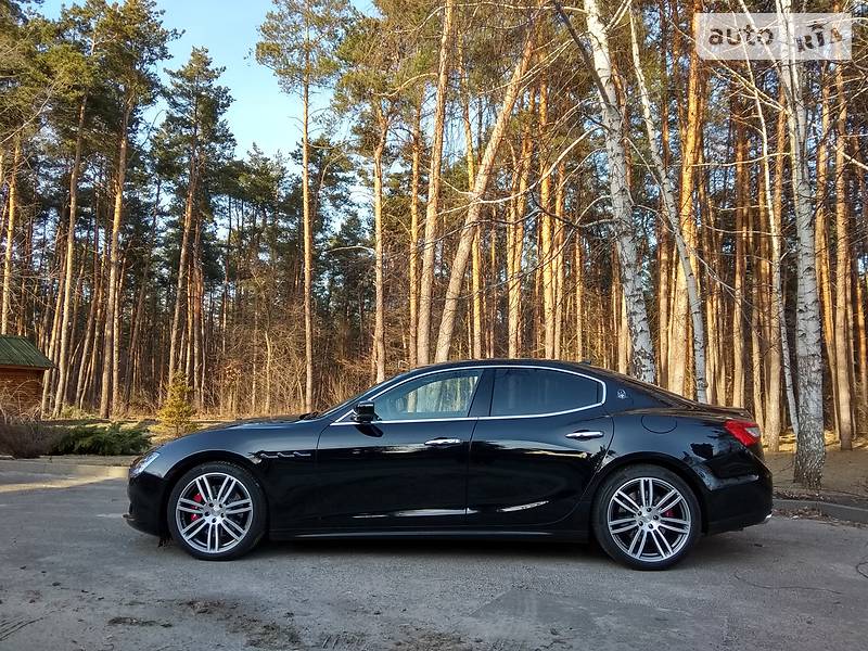 Седан Maserati Ghibli 2014 в Киеве