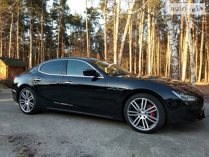 Седан Maserati Ghibli 2014 в Киеве