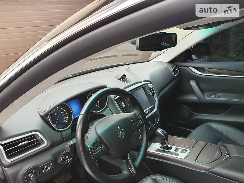 Седан Maserati Ghibli 2015 в Києві