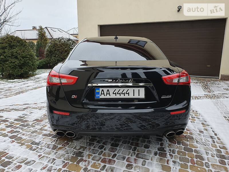Седан Maserati Ghibli 2015 в Києві