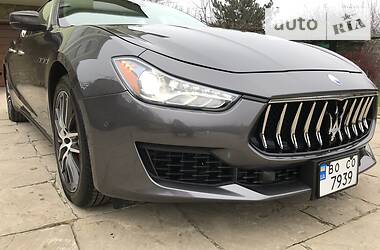 Седан Maserati Ghibli 2017 в Тернополе