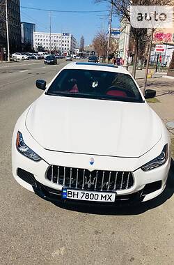 Седан Maserati Ghibli 2016 в Киеве