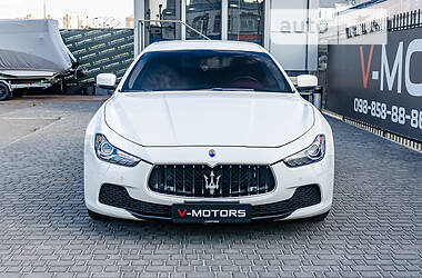 Седан Maserati Ghibli 2013 в Киеве