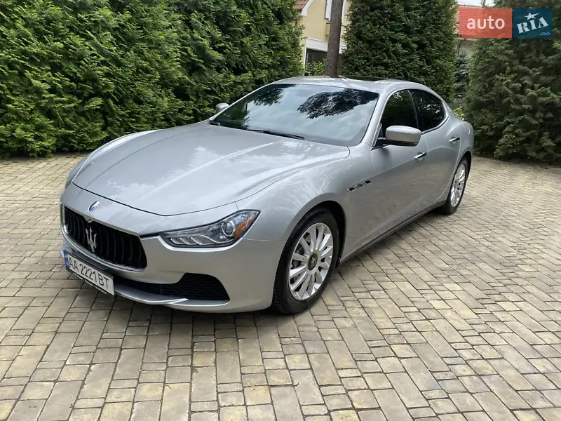 Maserati Ghibli 2013