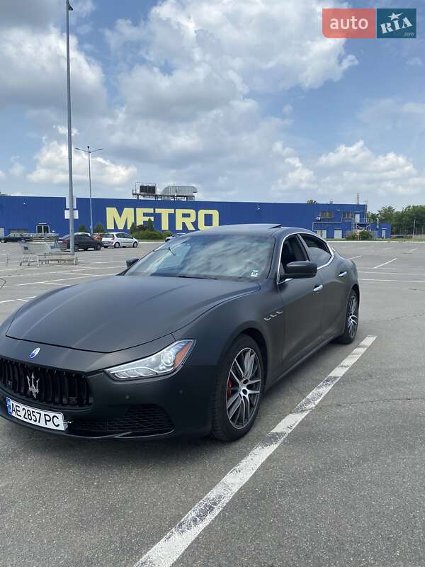 Седан Maserati Ghibli 2014 в Днепре