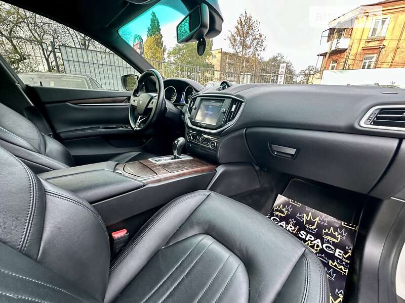 Седан Maserati Ghibli 2014 в Одессе