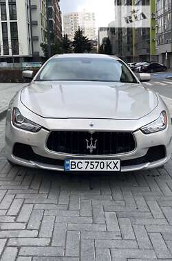 Седан Maserati Ghibli 2014 в Львове