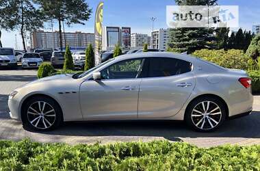 Седан Maserati Ghibli 2014 в Львове