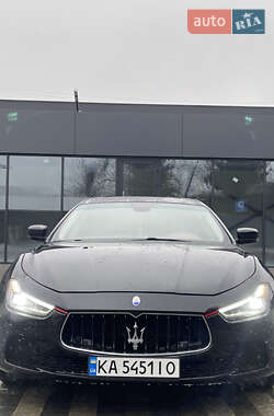 Седан Maserati Ghibli 2014 в Ужгороде