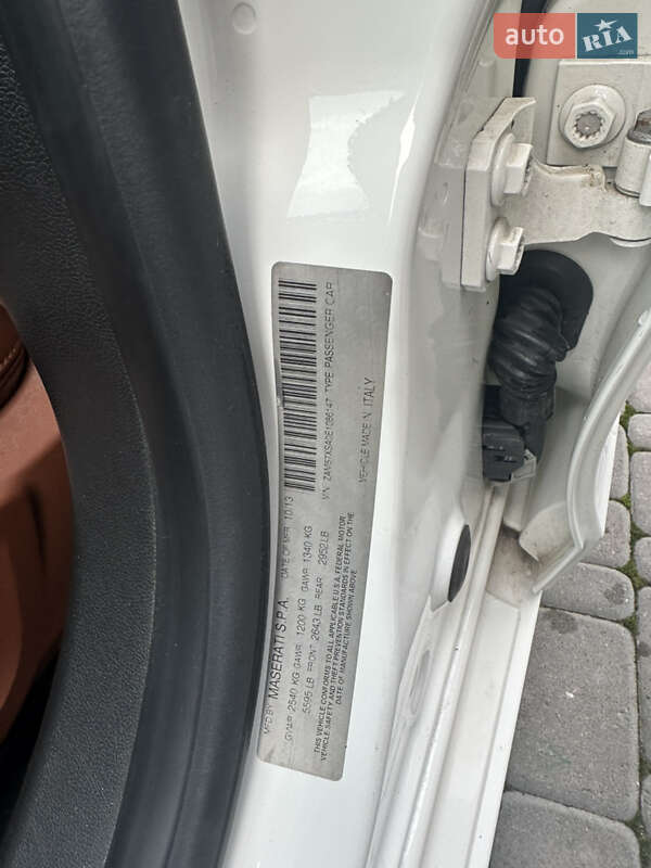 Седан Maserati Ghibli 2013 в Одессе фото 19 Седан Maserati Ghibli 2013 в Одессе