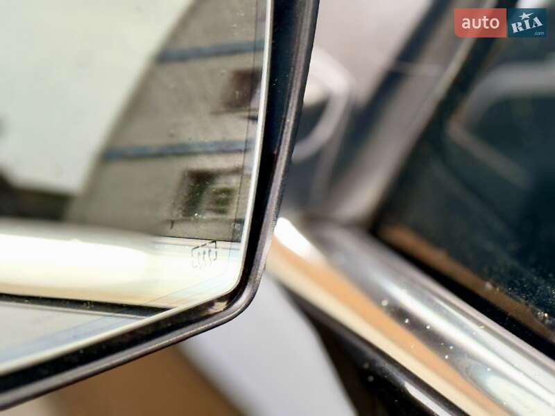 Седан Maserati Ghibli 2014 в Одесі