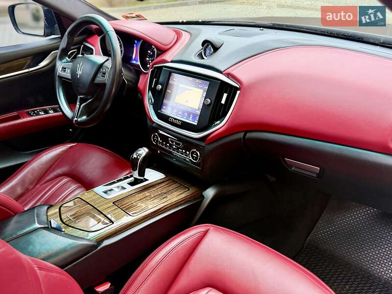Седан Maserati Ghibli 2014 в Одесі