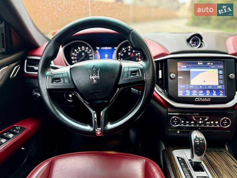 Седан Maserati Ghibli 2014 в Одесі