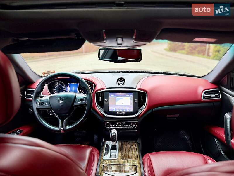 Седан Maserati Ghibli 2014 в Одесі