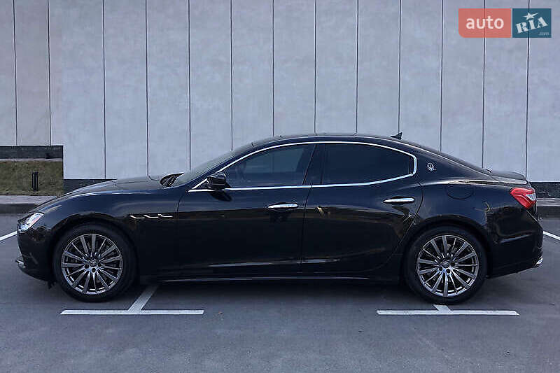 Седан Maserati Ghibli 2017 в Києві
