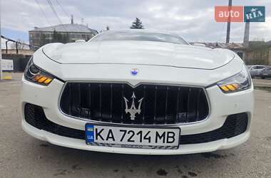 Седан Maserati Ghibli 2016 в 