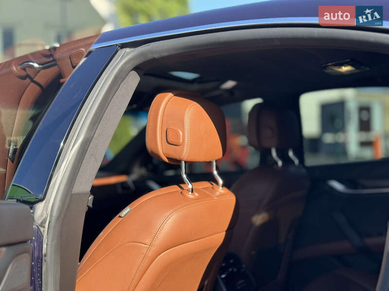 Седан Maserati Ghibli 2015 в Києві