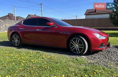 Седан Maserati Ghibli 2014 в 