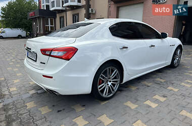 Седан Maserati Ghibli 2017 в 
