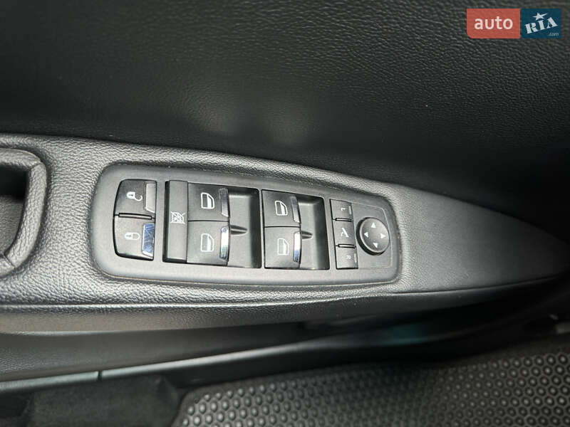 Седан Maserati Ghibli 2014 в Рівному