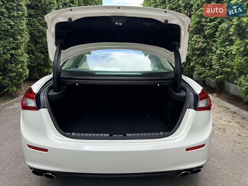Седан Maserati Ghibli 2014 в Рівному