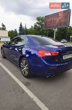 Седан Maserati Ghibli 2014 в 
