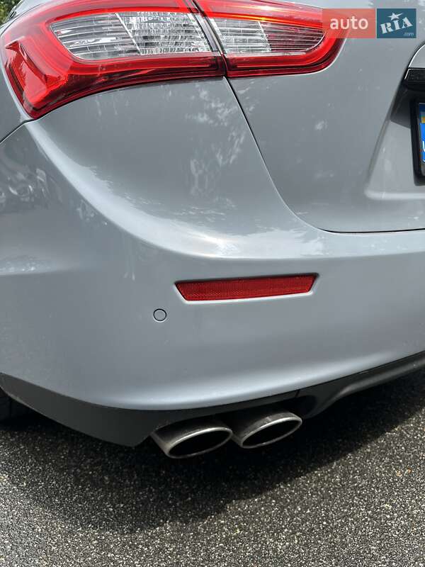 Седан Maserati Ghibli 2016 в Киеве