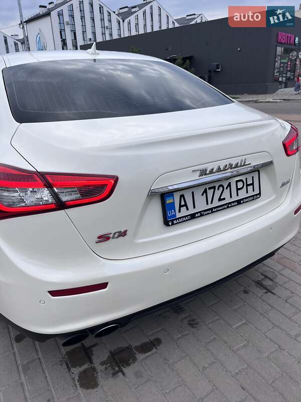 Седан Maserati Ghibli 2015 в Киеве