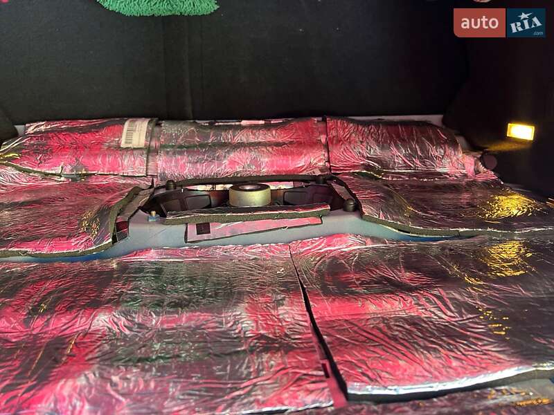 Седан Maserati Ghibli 2013 в Черкасах