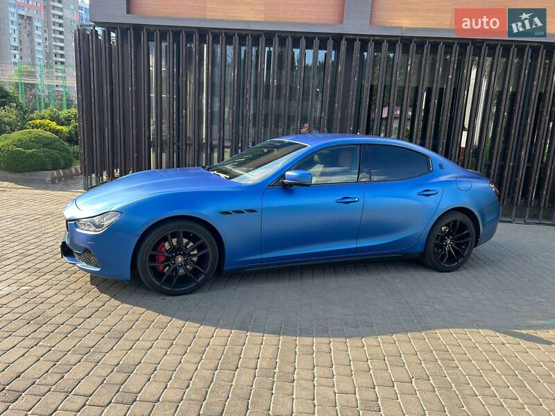 Седан Maserati Ghibli 2013 в Черкасах