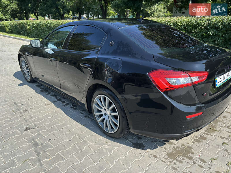 Седан Maserati Ghibli 2013 в Чернівцях фото 4 Седан Maserati Ghibli 2013 в Чернівцях